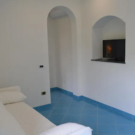 Il Vetraio 4* רבאלו