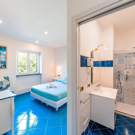 Il Vetraio לינה וארוחת בוקר רבאלו