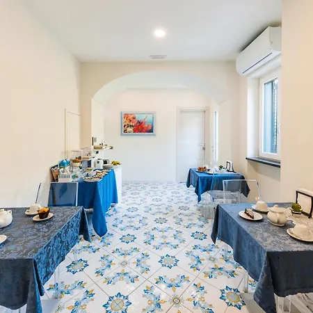 Il Vetraio לינה וארוחת בוקר רבאלו