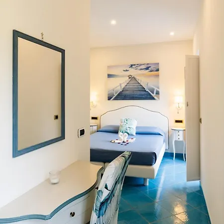 Il Vetraio לינה וארוחת בוקר רבאלו