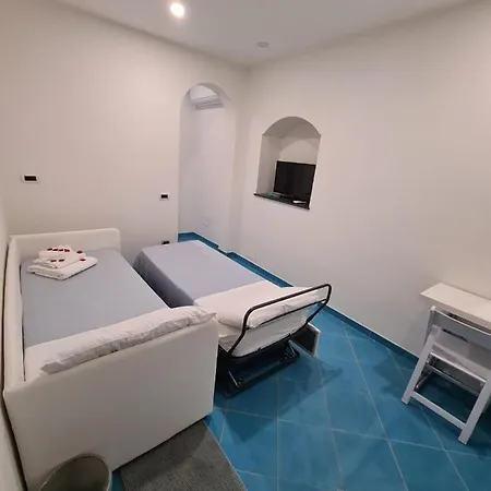 Il Vetraio 4*