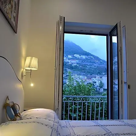 Il Vetraio Bed & Breakfast 4*